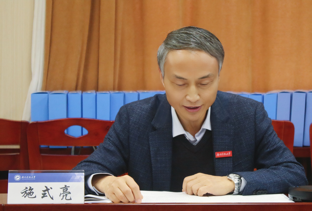 cd9aa8d32ad04c3392c9235c1186ec9b.png 图片3.png